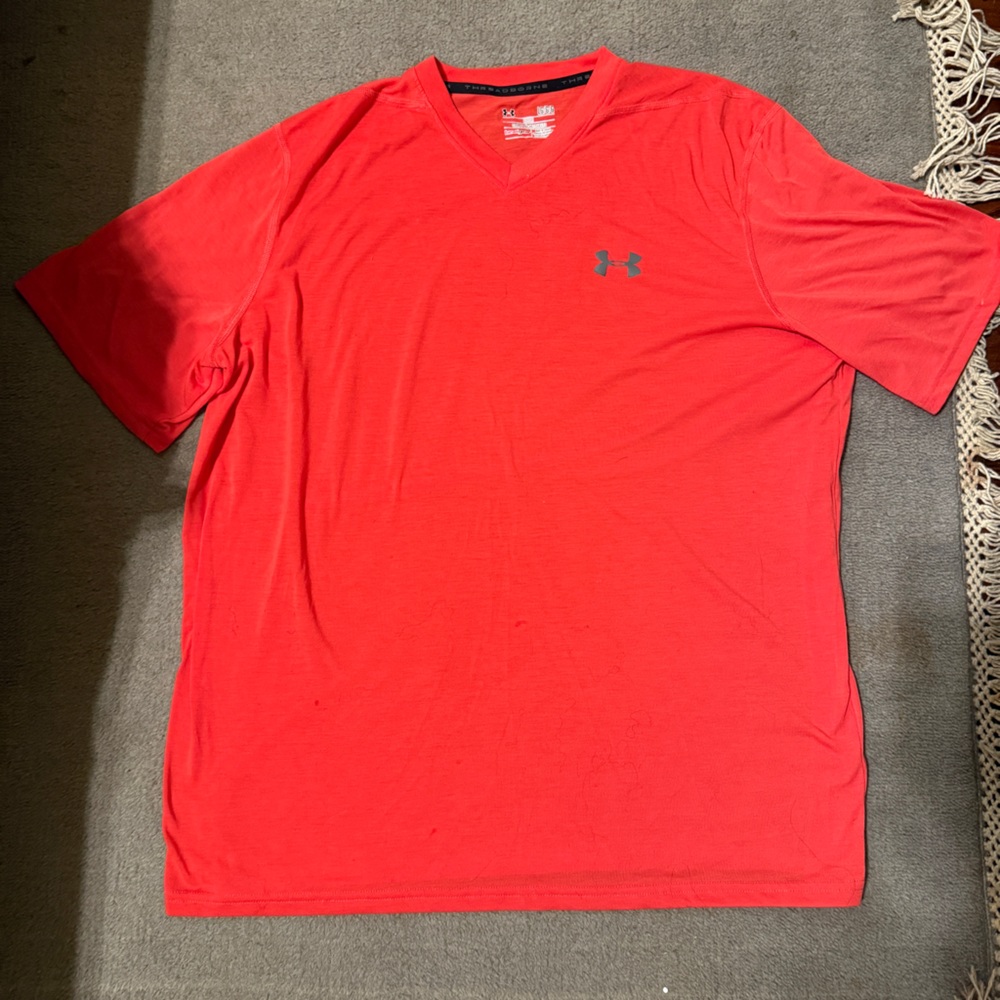 Under Armour Men’s V-Neck Performance Tee Red Size Large Athletic Training Shirt